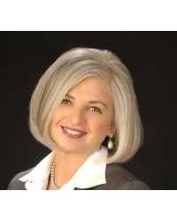  Listed by: Real Estate Agent Veronica Dickerson