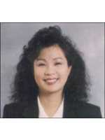 Real Estate Agent Sharon Chou