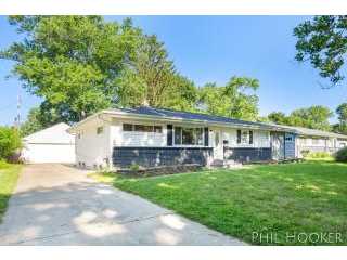 Property at 1833 Carlton Avenue NE